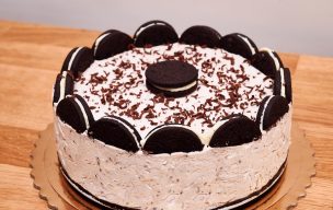 Szybkie ciasto Oreo bez pieczenia